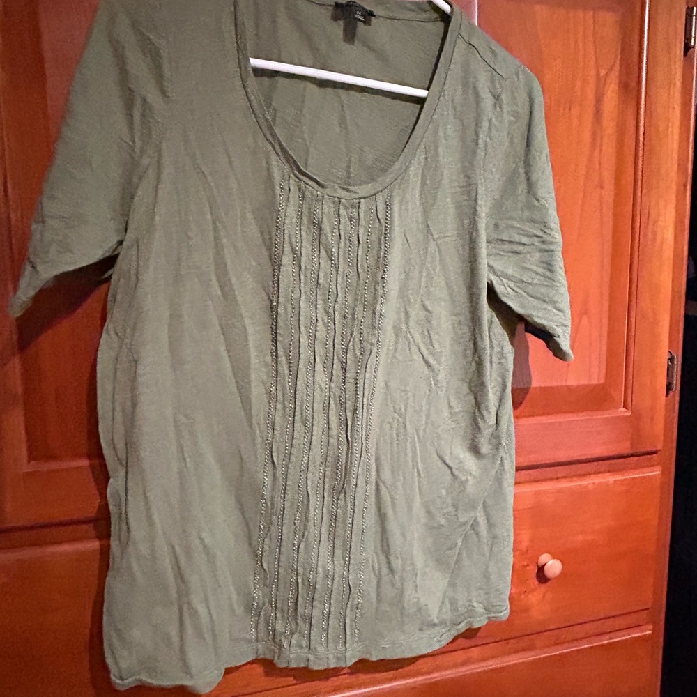 Talbots Green Pleated Short Sleeve Blouse